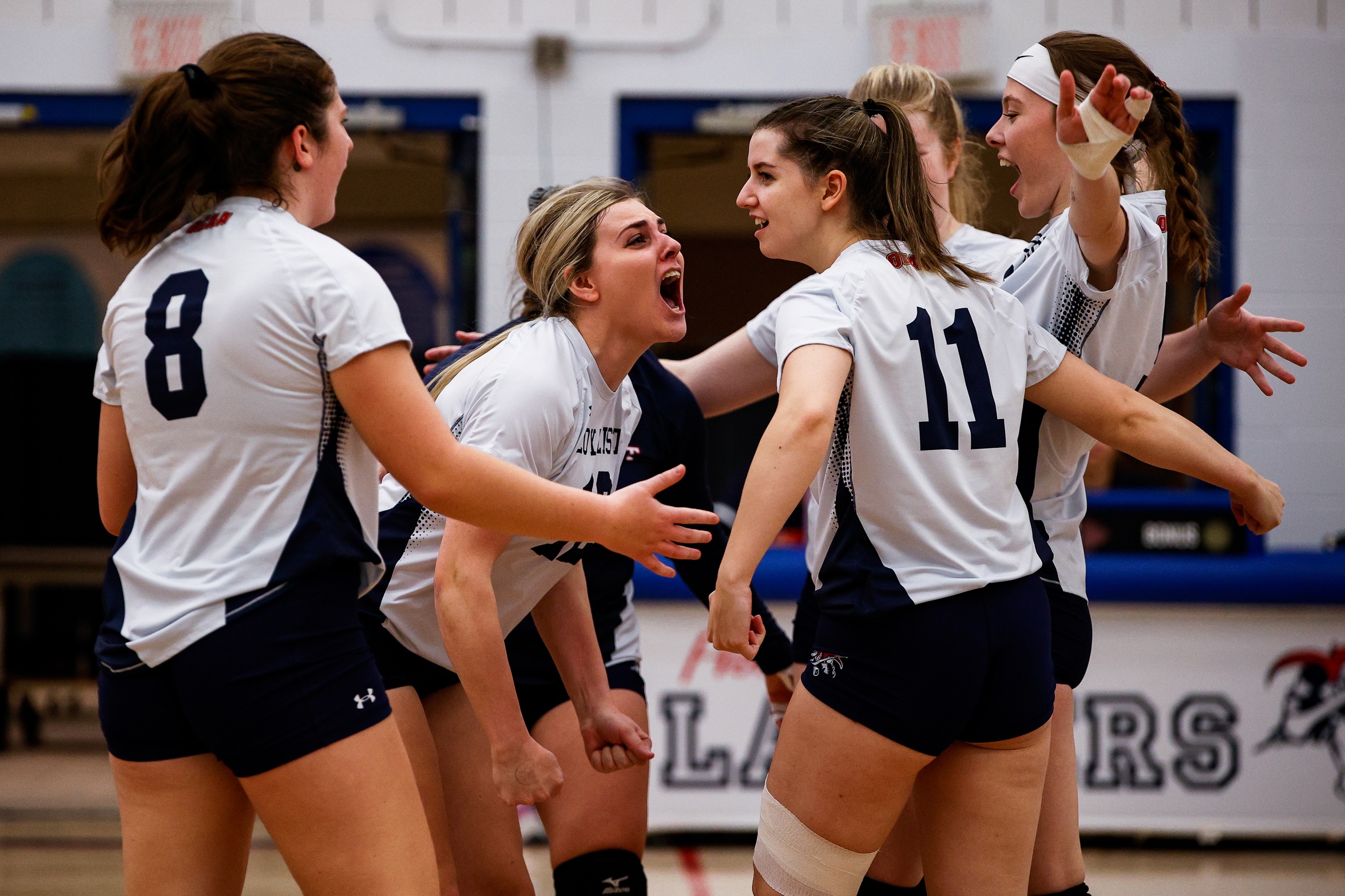 LANCERS TAKE KNIGHTS IN STRAIGHT SETS