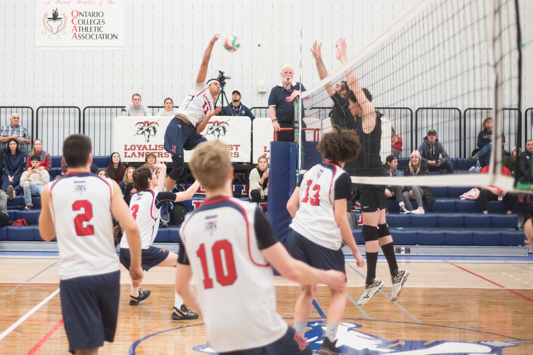 LANCERS TAKE DOWN STING IN STRAIGHT SETS